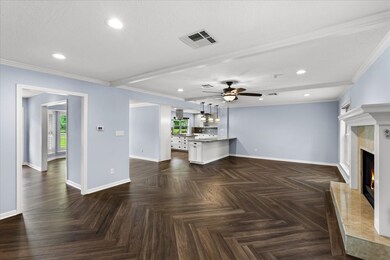 408 S Clear Creek Dr, Friendswood, TX 77546 - photo 7