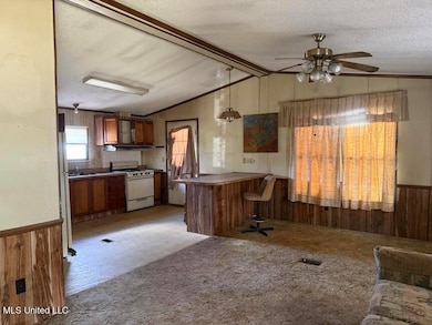 502 13, Wiggins, MS 39577 - photo 2