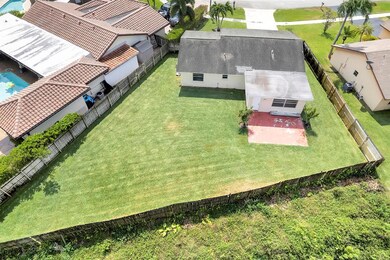 9726 Richmond Cir, Boca Raton, FL 33434 - photo 6