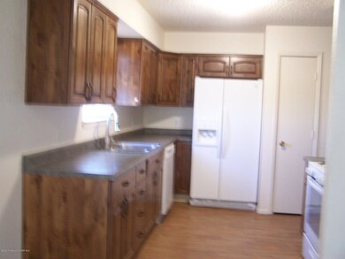 5513 E Alder St, Farmington, NM 87402 - photo 3
