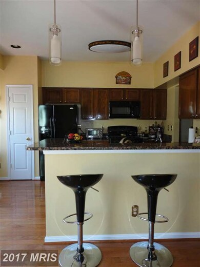 13004 Cobble Ln, Clifton, VA 20124 - photo 3