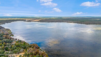 3617 County Road 406, Lake Panasoffkee, FL 33538 - photo 2