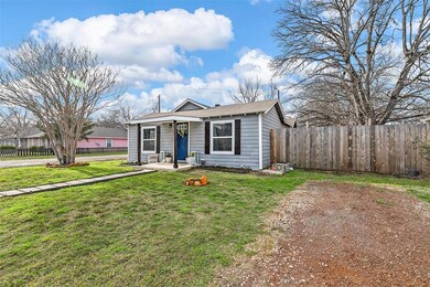 316 Marengo St, Cleburne, TX 76033 - photo 6