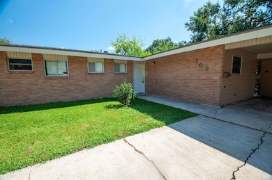 709 Roder St, Berwick, LA 70342 - photo 3