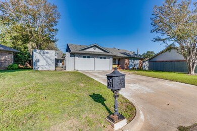 1210 Sheridan Ln, Cleburne, TX 76033 - photo 6