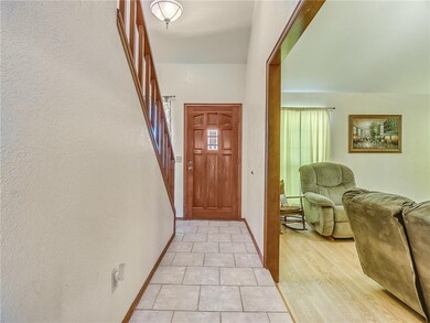 2128 NE 8th St, Moore, OK 73160 - photo 3