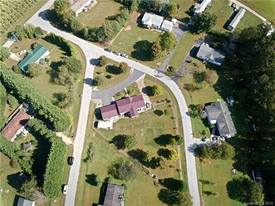 12 Bittersweet Dr, Hendersonville, NC 28792 - photo 4