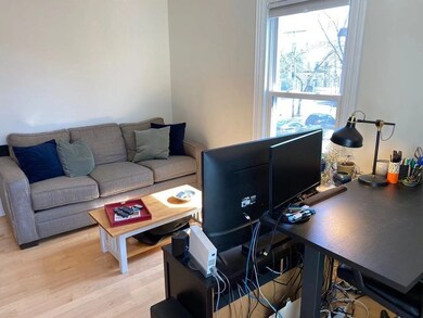 4 Webster St unit 5, Somerville, MA 02145 - photo 4