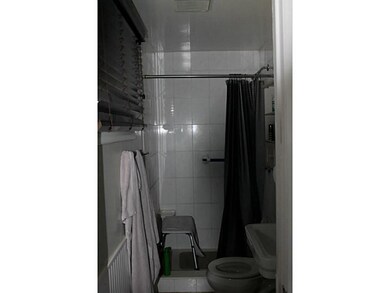 Master Bath/Spa.