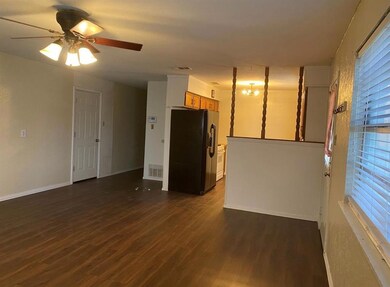 1020 Williams Ave, Cleburne, TX 76033 - photo 4