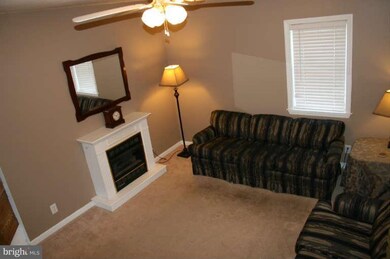 3209 Rosekemp Ave, Baltimore, MD 21214 - photo 4