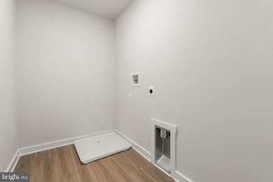 111 Sherman Ave, Ranson, WV 25438 - photo 5