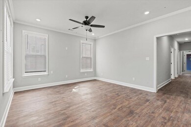05-Living Area