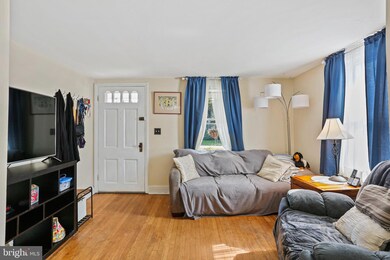 111 E Chatsworth Ave, Reisterstown, MD 21136 - photo 3