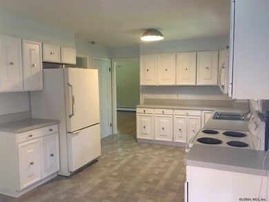 1044 Tomahawk Trail, Schenectady, NY 12302 - photo 6