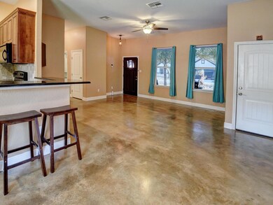 148 Puu Waa Ln, Bastrop, TX 78602 - photo 7