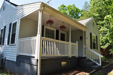 902 E Broad St, Statesville, NC 28677 - photo 4