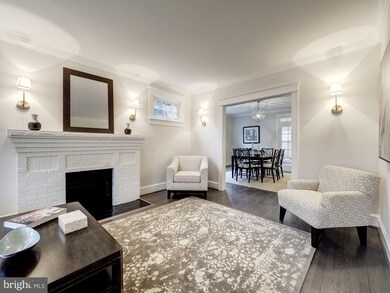 4304 37th St NW, Washington, DC 20008 - photo 6