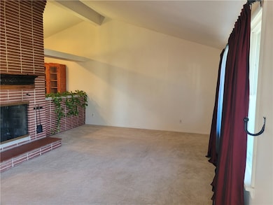 231 S Redwood Ln, Decatur, IL 62522 - photo 3