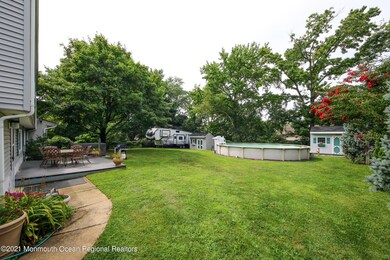 9 Mayfair Rd, Holmdel, NJ 07733 - photo 6