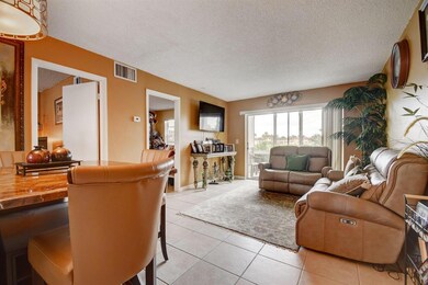 181 Lake Frances Dr, West Palm Beach, FL 33411 - photo 5