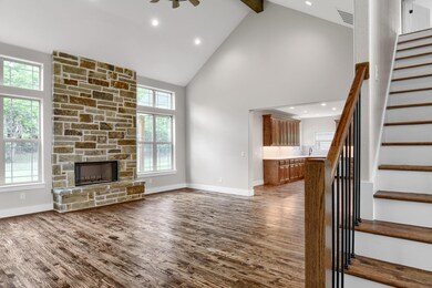 402 Lopez Dr, Sherman, TX 75090 - photo 6