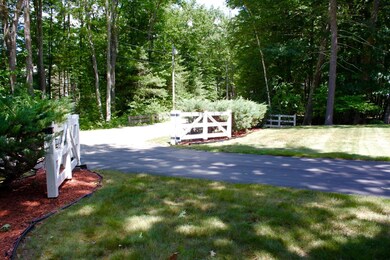 6 Wildberry Ln, Saco, ME 04072 - photo 3