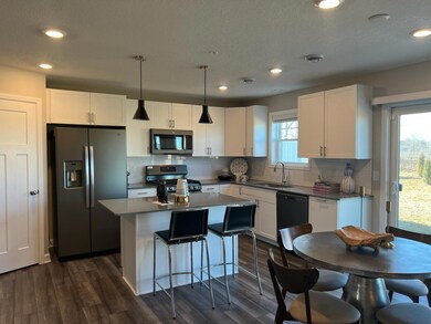 PHOTO-2024-04-18-19-29-43 28.jpg