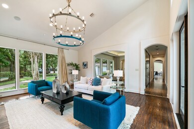 1212 Gray Moss Ln, Houston, TX 77055 - photo 7