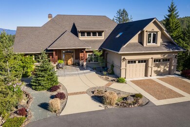 1700 Pinecrest Dr, Grants Pass, OR 97526 - photo 2