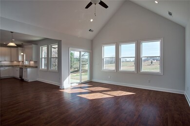 1517 Hendon Dr, Walhalla, SC 29691 - photo 5