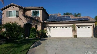 Solar Panels keep Electric Bills Low (Leased)