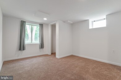 11325 Old Prospect Hill Rd, Glenn Dale, MD 20769 - photo 6