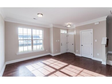 Double window in family room + powder room + coat 