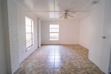 Extra room off the garage