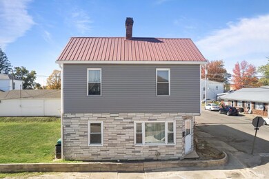 201 W Cherry St, Georgetown, OH 45121 - photo 4