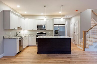 258 Wadleigh Falls Rd unit A, Newmarket, NH 03857 - photo 4