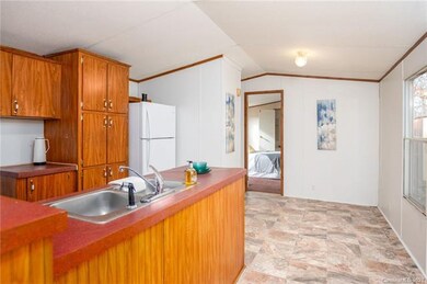 55 Carolina Cir, Hendersonville, NC 28792 - photo 3