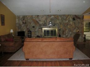 unlisted-address, Dunnellon, FL 34431 - photo 4