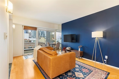 Newmark Tower unit 1103, Seattle, WA 98101 - photo 5