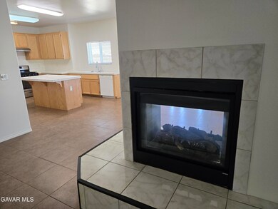 43414 Tranquility Ct, Lancaster, CA 93535 - photo 4