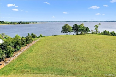 Area of fine homes minutes from Town