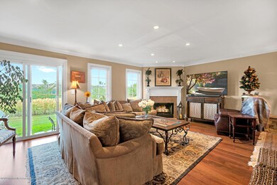 52 Gansett Court Long Branch-large-007-0