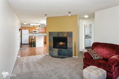 31-Living Room_1128