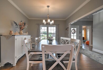 Dining room into entry way