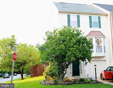 46670 Cavendish Square, Sterling, VA 20165 - photo 2