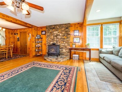 482 Blue House Rd, Hendersonville, NC 28792 - photo 3