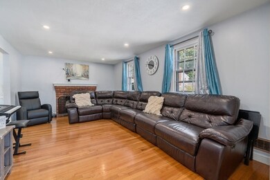 95 Brookside Rd, Lynn, MA 01902 - photo 4