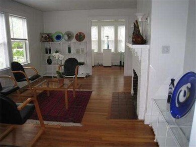 409 School St, Watertown, MA 02472 - photo 3