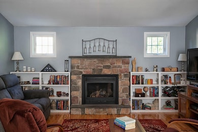 898 8th Ave, Troy, NY 12182 - photo 5